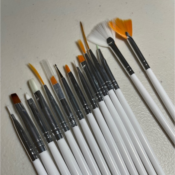 Nail art brushes - Picture 2 of 2